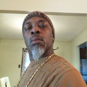 Meet your Posher, Melvin